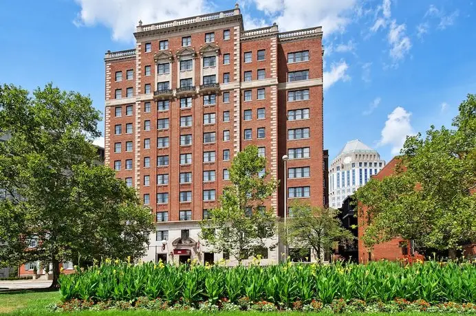 Residence Inn by Marriott Cincinnati Downtown/The Phelps 