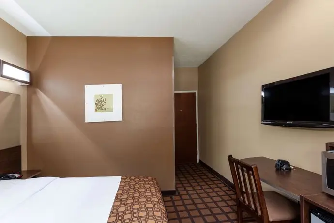 Microtel Inn & Suites by Wyndham Columbia