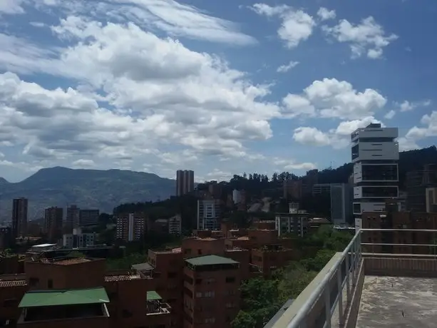 Hotel Sky Medellin 