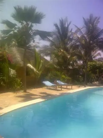 Tembo Village Resort 