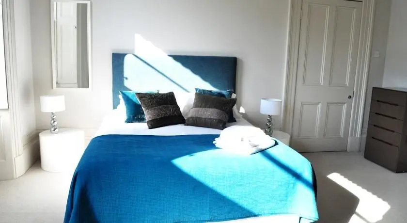 Evesham Road Serviced Properties Hotel Cheltenham 