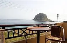 Mpalkoni Sti Monemvasia 