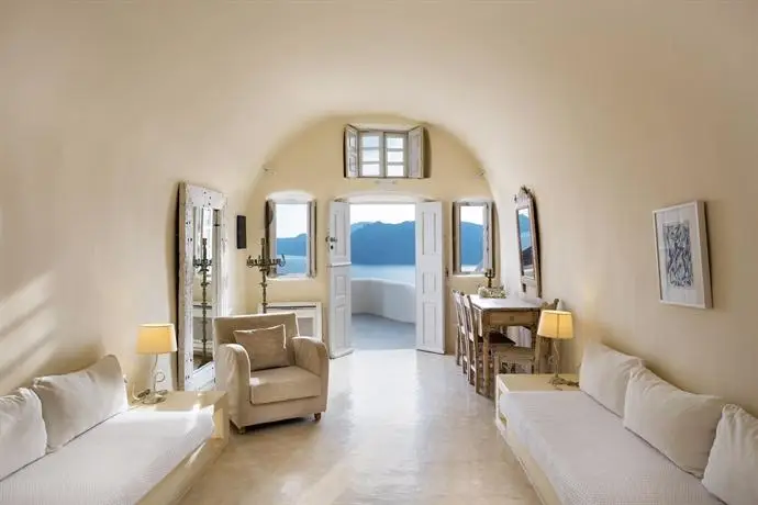 Oia Mare Villas 