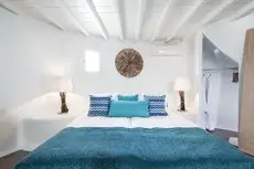 Absolut Mykonos Suites & More 