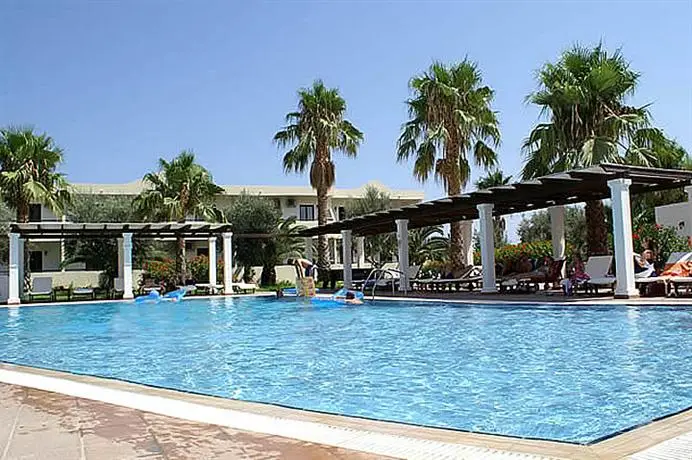 Pefkos Village Resort 