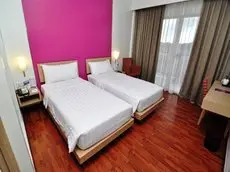 Quest Hotel Simpang Lima - Semarang 