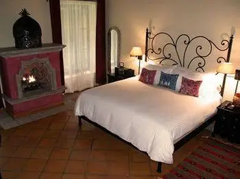 Antigua Capilla Bed and Breakfast