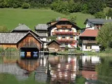 Hoffmann Farmhouse Weissensee 