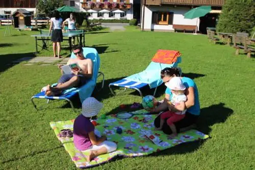 Hoffmann Farmhouse Weissensee 