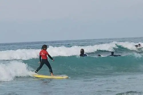 Surfing San Vicente 