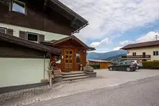 Gastehaus Zum Tauern 