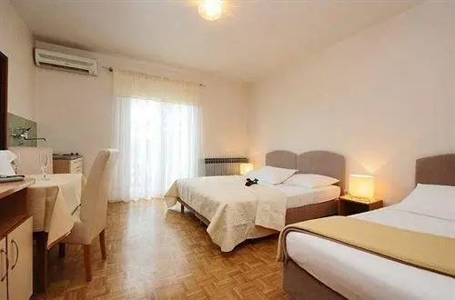 Rooms & Restaurant Matanovi Dvori 