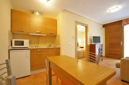 Apartamentos La Barzana 