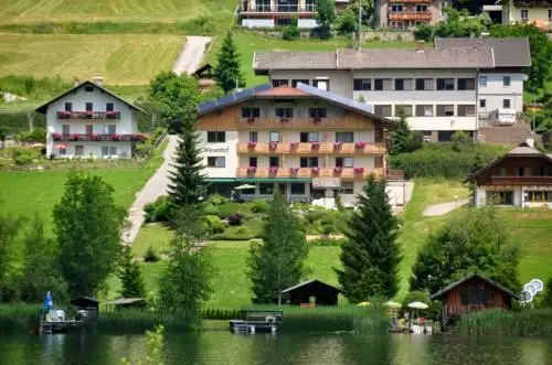 Hotel Wiesenhof direkt am See 