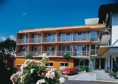 Hotel Gasthof Lowen Lingenau