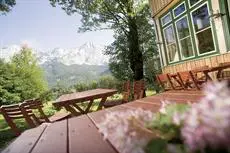 JUFA Hotel Grundlsee 