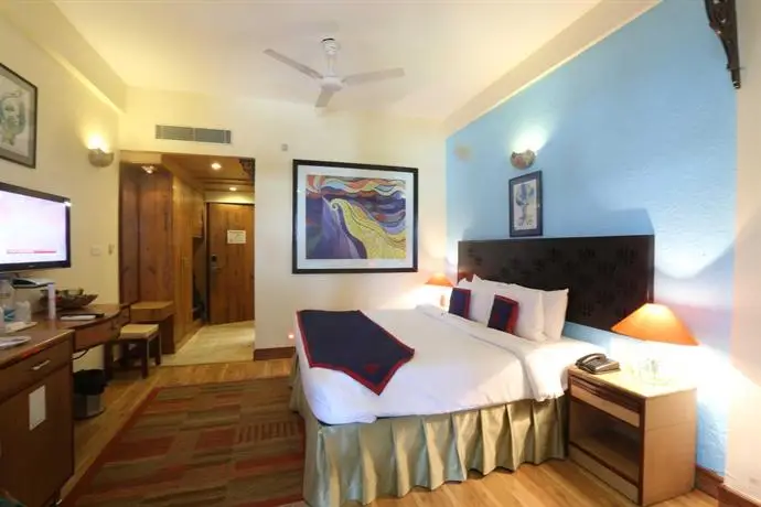 Ganga Kinare - A Riverside Boutique Hotel 