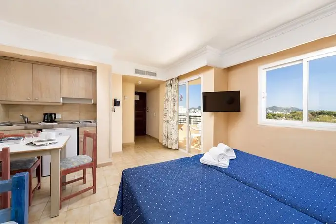 Aparthotel Alcudia Beach 