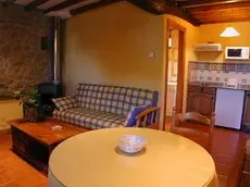 Apartamentos Rurales La Torea 