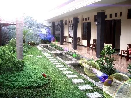 Griya Teratai Luxury Guesthouse and Spa Solo