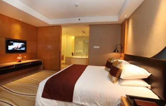 New Century Pujiang Hotel 