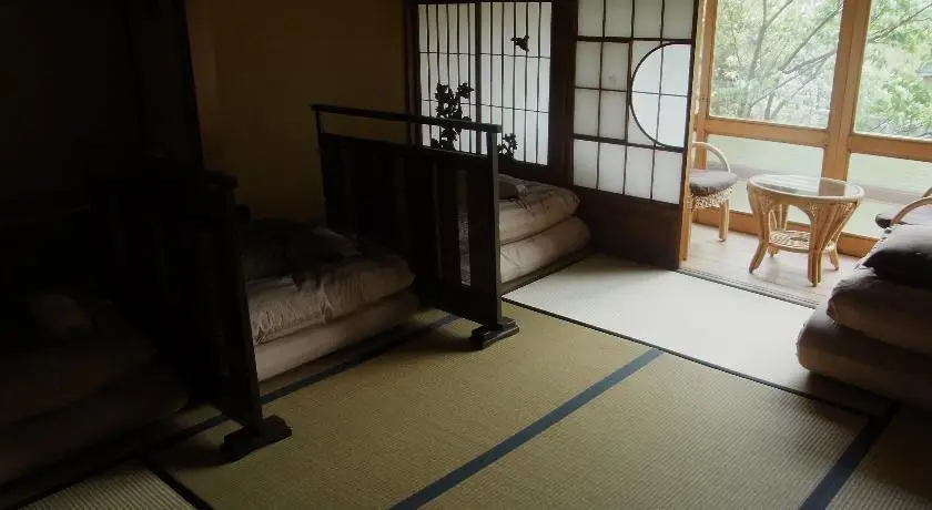 K's House Ito Onsen - Historical Ryokan Hostel 