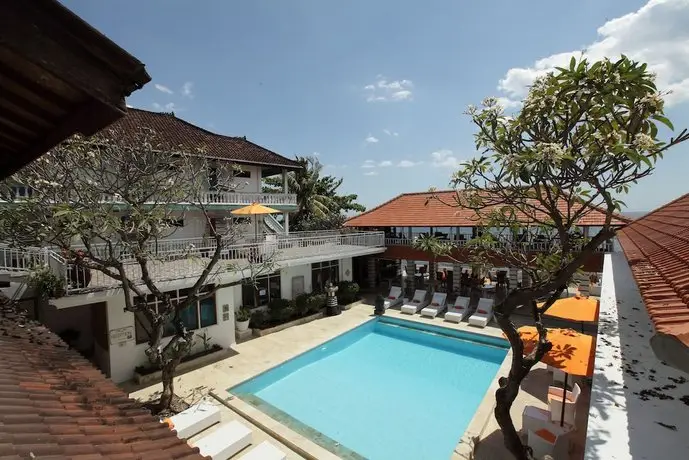 Villa Agung Beach Inn 