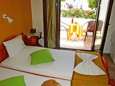 Vassiliki Rooms 