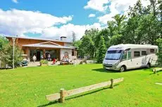 Albirondack Camping Lodge & Spa 