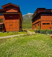 Pahalgam Hotel 