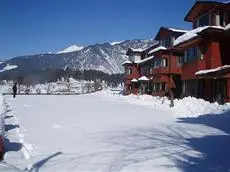 Pahalgam Hotel 