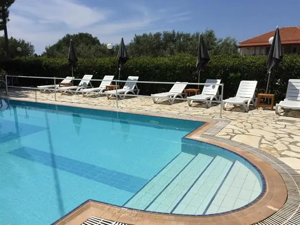 Stefanos Studios and Apartments Kefalonia 