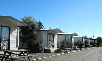 Napier Beach Kiwi Holiday Park and Motels 