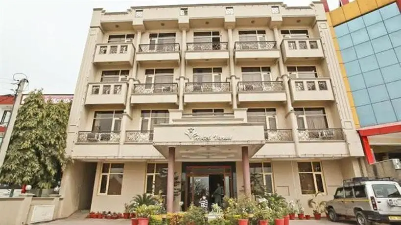 Hotel Varun