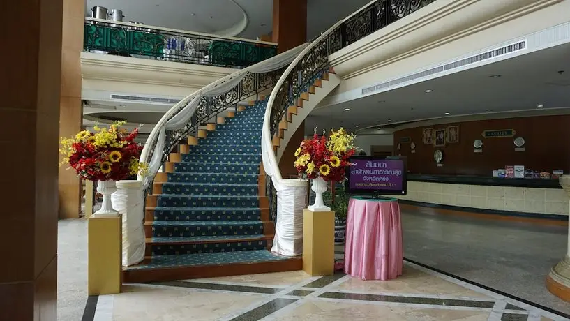 Wattana Park Hotel