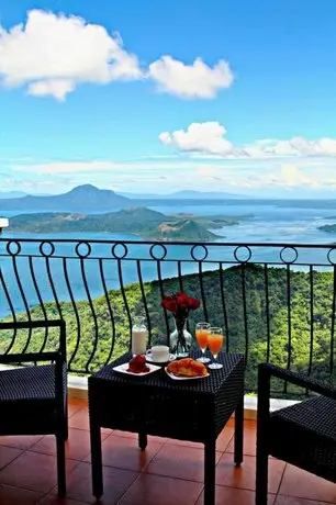 The Lake Hotel Tagaytay 