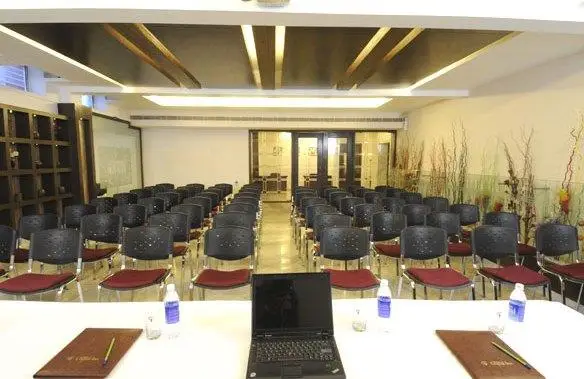 Crystal Inn Agra 