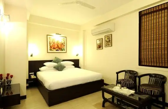 Crystal Inn Agra 