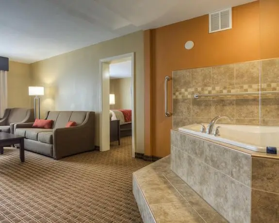 Quality Inn and Suites Chattanooga 