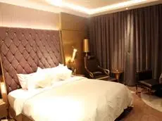 Shenzhen Baoan Luxe Manor 