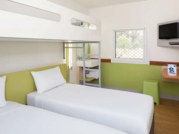 Ibis Budget Saint-Maurice 