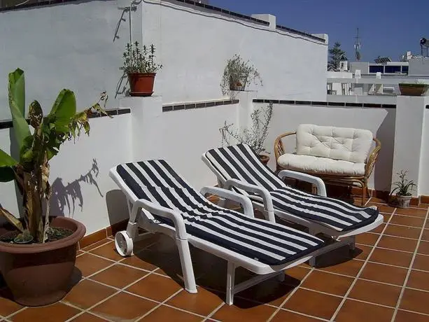 Apartamentos El Barrio Nerja