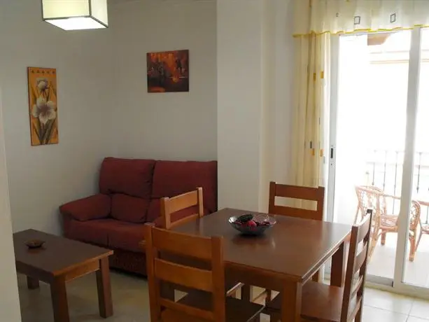 Apartamentos El Barrio Nerja