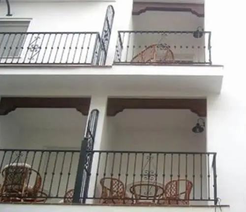 Apartamentos El Barrio Nerja 