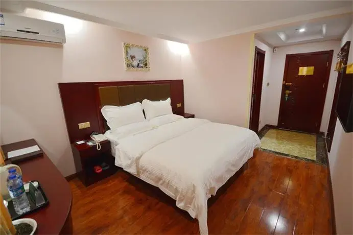 GreenTree Inn Taizhou East Meilan Road University Town Business Hotel 