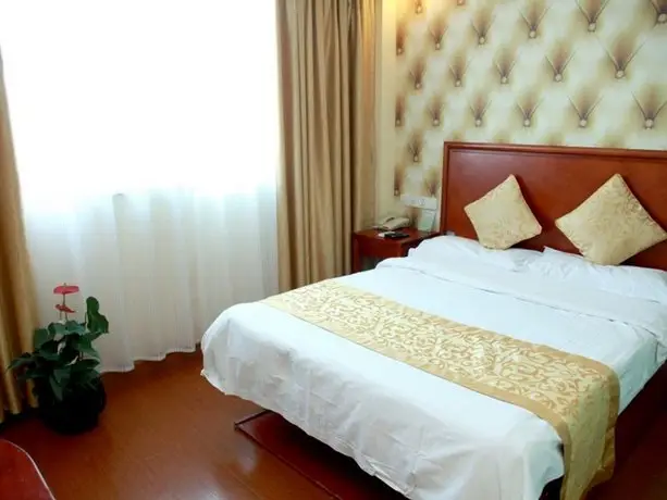 GreenTree Inn JiangSu HuaiAn QingPu District Huaihainan Road Express Hotel 