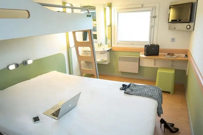 Ibis Budget Frejus Capitou A8