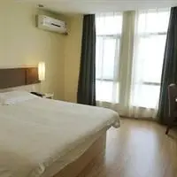 Motel 168 Suzhou Guanqian Street 