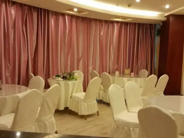 GreenTree Inn Jiangsu Huaian Chuzhou Avenue Business Hotel 