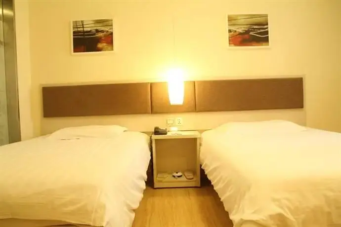 Motel168 Xinzhong Road Inn Zhongshan